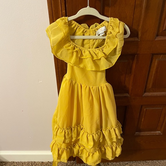 Bailey’s Blossoms Nellie Gown - Picture 1 of 1